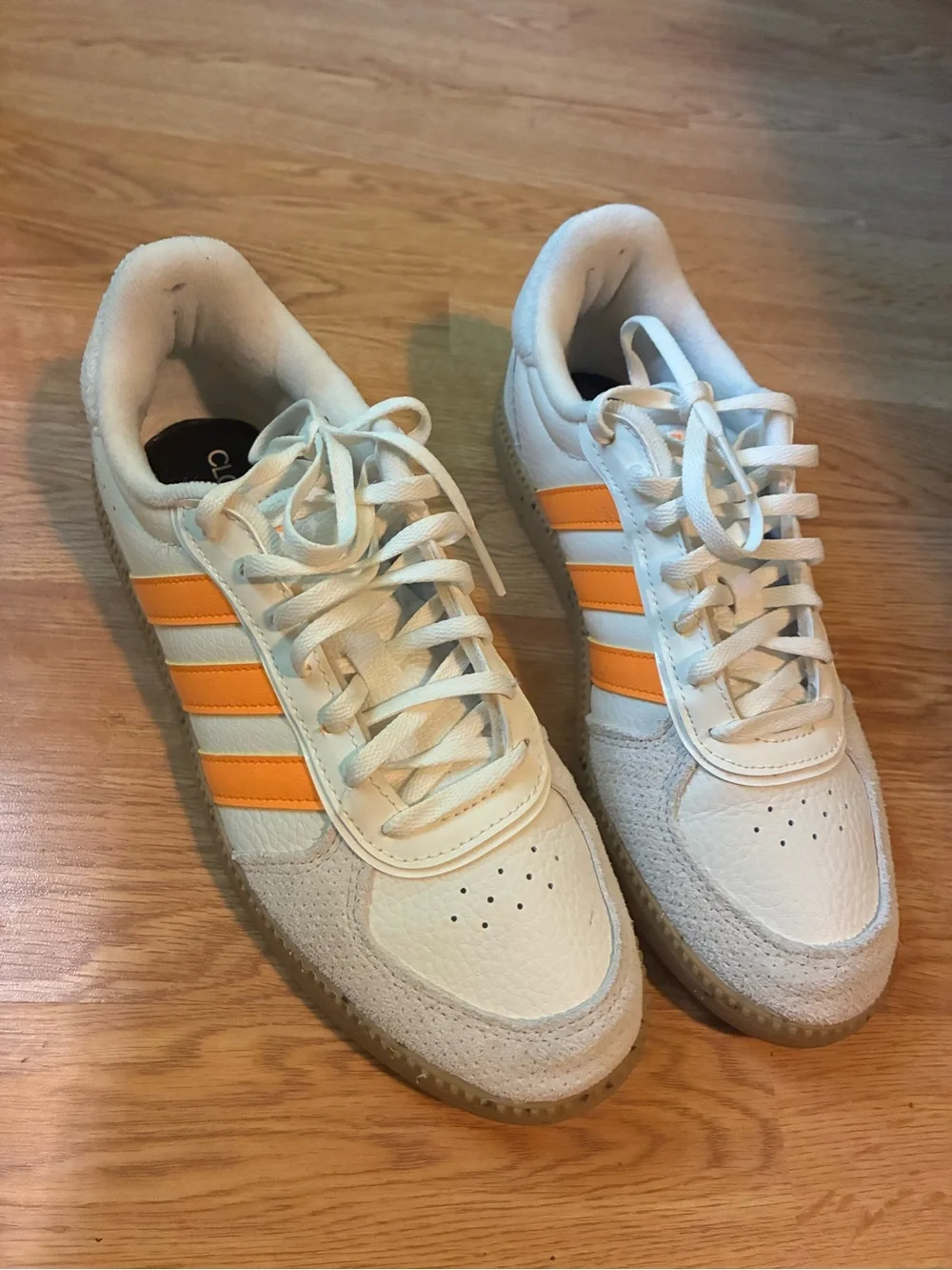 ADIDAS BREAKNET - ONLY WORN ONCE